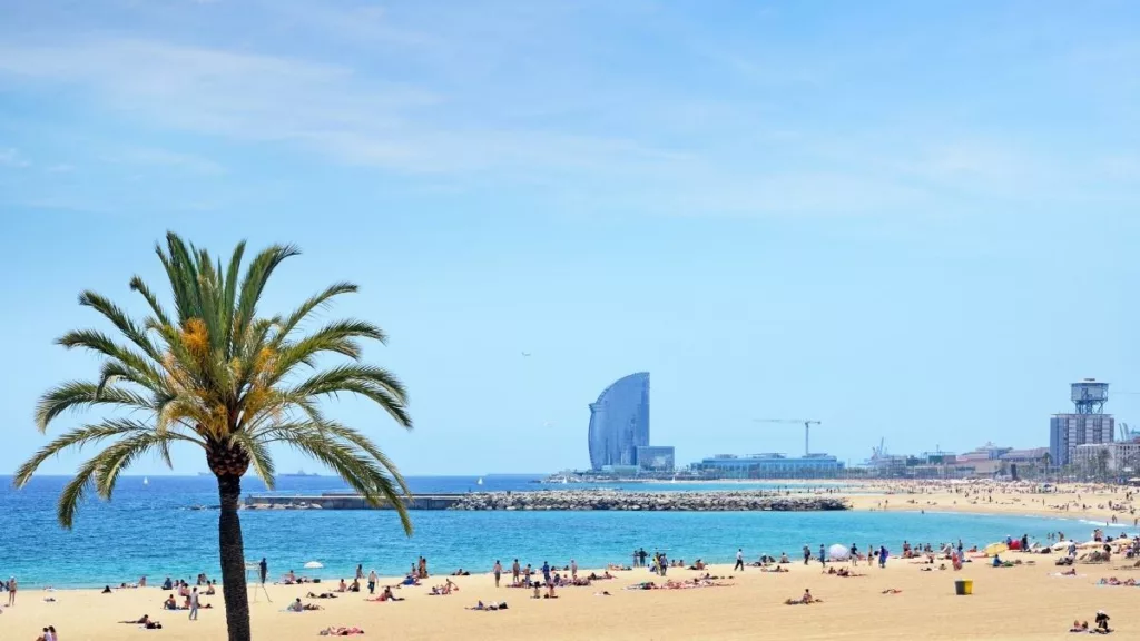 Brasileiros podem viver e trabalhar na Espanha com visto de nomade digital